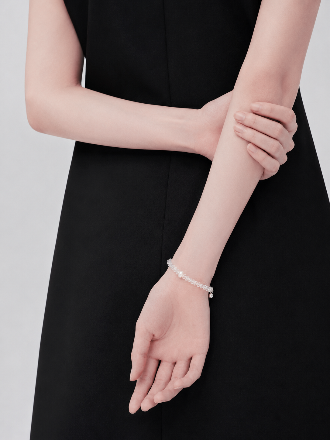 B.003/Crystal Baroque Pearl Bracelet - Image 3
